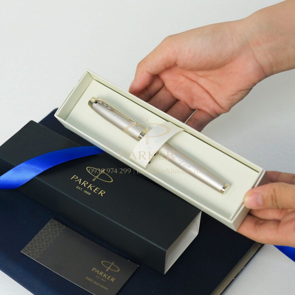 Bút Parker hay bút Montblanc: Đâu là lựa chọn phù hợp? - Butparkerkhacten.com