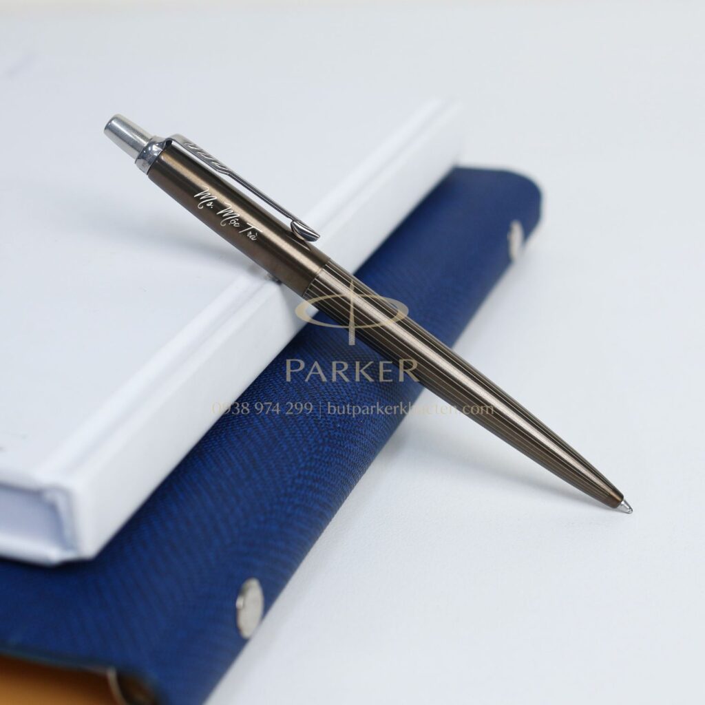 Gợi ý 50+ nội dung khắc bút Parker đẹp, ý nghĩa và phù hợp từng đối tượng - Butparkerkhacten.com