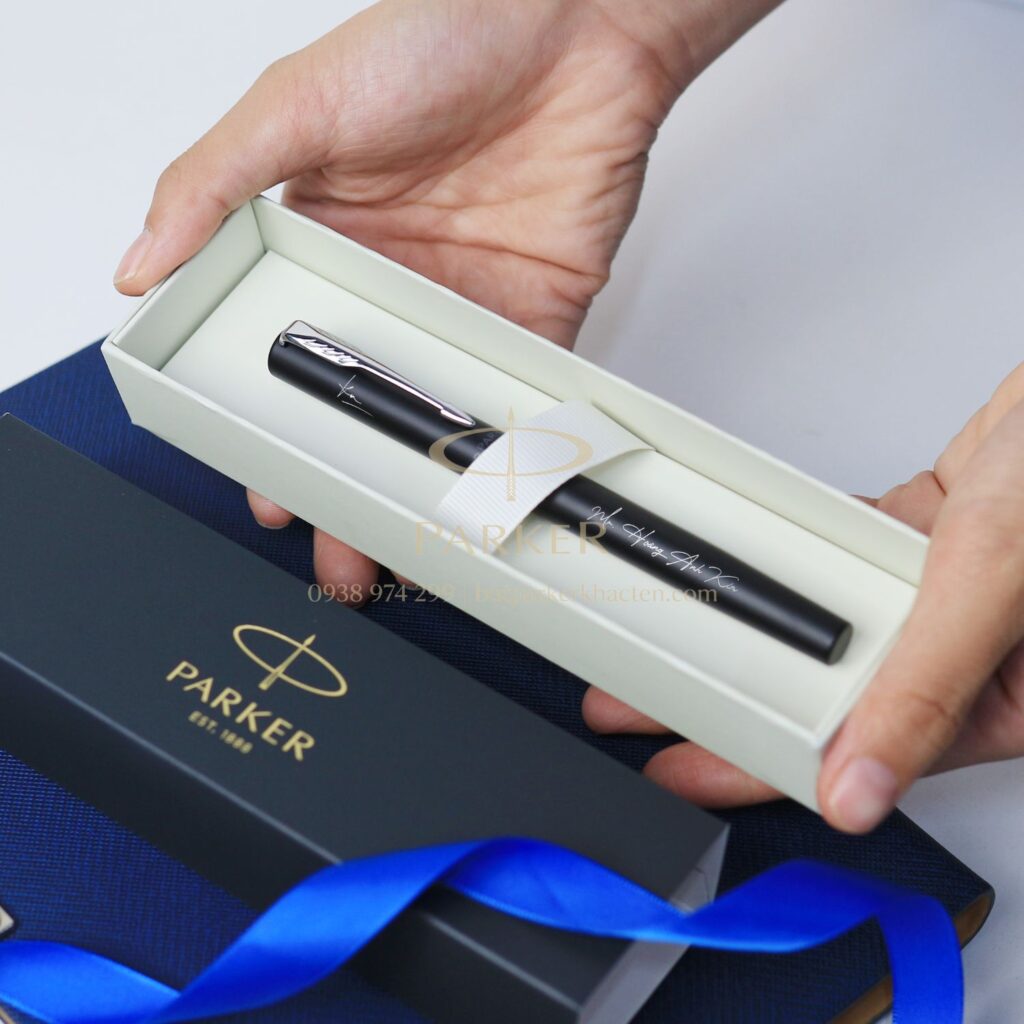 So sánh chi tiết bút Parker Jotter và Parker Vector - Butparkerkhacten.com