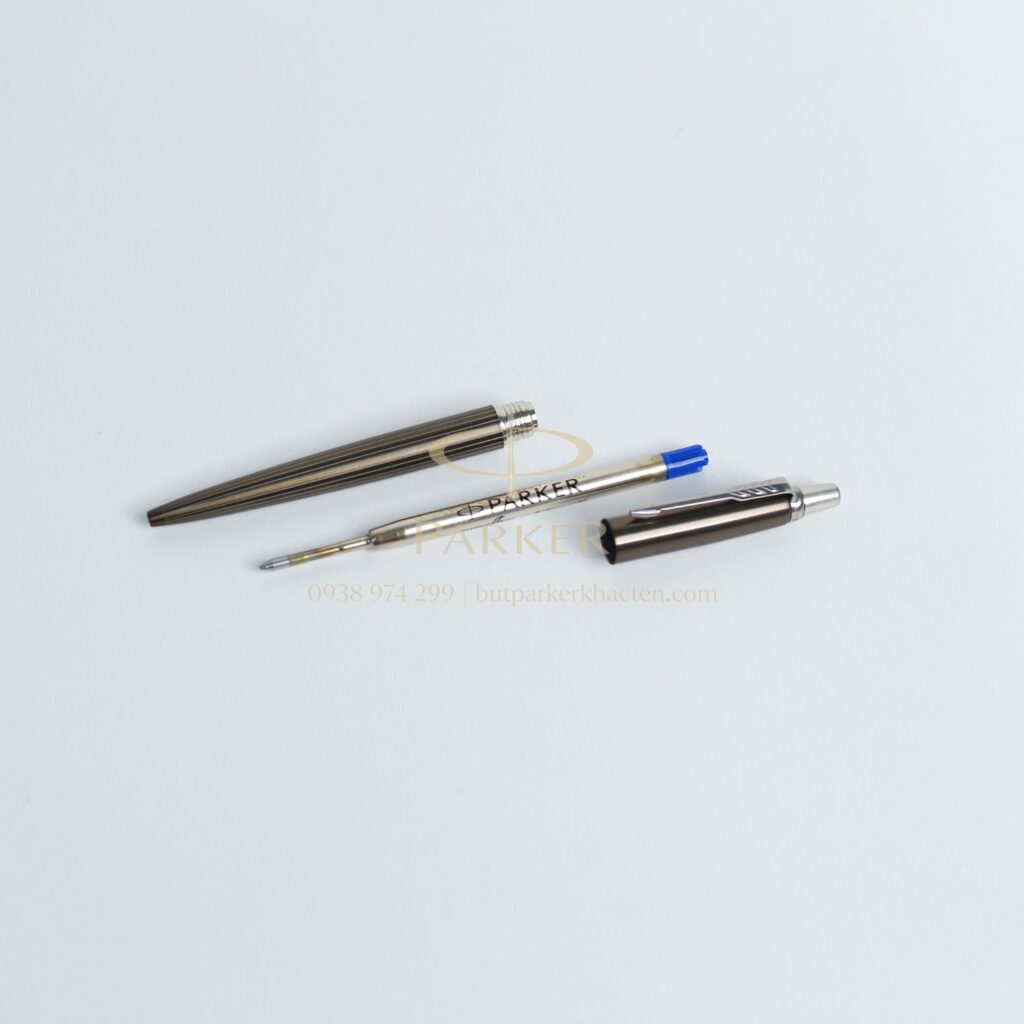 So sánh chi tiết ruột bút bi và ruột Gel Parker - Butparkerkhacten.com